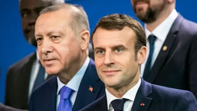 Macron iyo Erdogan oo ku wada sugnaa shirkii ka dhacay Berlin ee horraantii sanadkan looga hadlayay xaaladda Libya