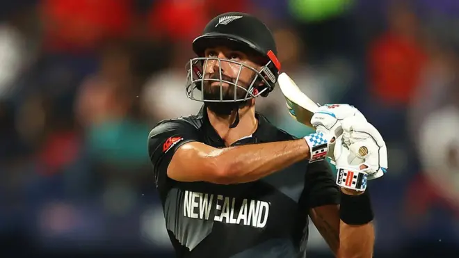 د نیو زیلنډ لپاره مېچل تر ټولو ښه وځلېد او نیمه پایلوبې سره یې لوبه وګټله