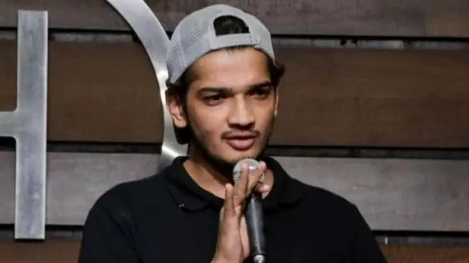 कॉमेडियन मुनव्वर फ़ारूक़ी इंदौर की जेल से रिहा हुए