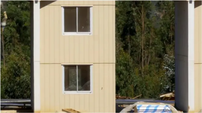 половина будинку