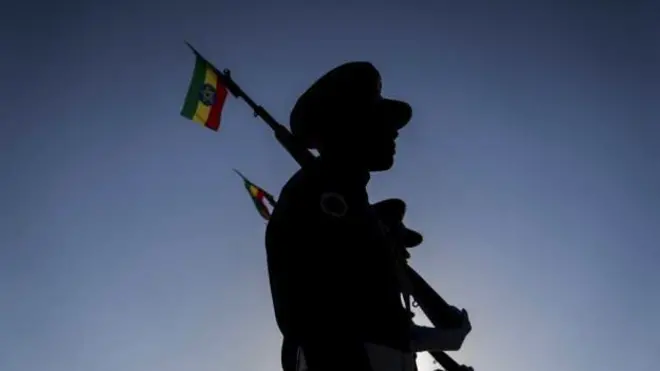 ብረት ዝሓዙ ወተሃደራት ኣብ ሰልፊ