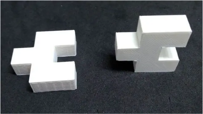 يمكن أن تشكل قوالب طوب مثل هذه نماذج أولية لمثيلتها المصنوعة من البلاستيك، والتي تتسم بأنها قوية وقادرة على التحمل، على نحو يكفي لاستخدامها في عمليات البناء