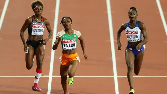 Marie-Josée Ta Lou sacrée vice-championne des 200m ( au centre)