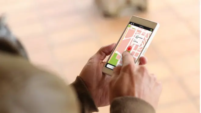 تستطيع غوغل تحديد بيانات الموقع للتقريب بين العالمين الرقمي والمادي