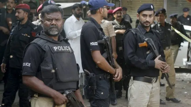 کراچی پولیس