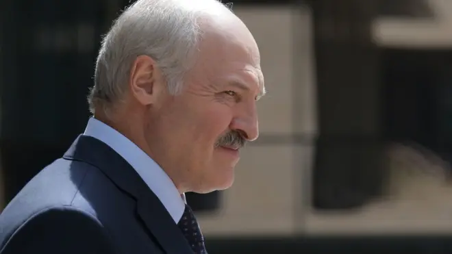 Александр Лукашенко решил привлечь в страну граждан США и стран ЕС