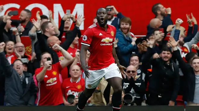 Romelu Lukaku sudah mencetak lima gol dalam lima pertandingan Manchester United di Liga Primer Inggris sejauh ini.