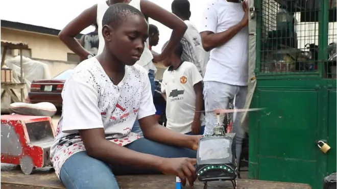 Olamide child Engineer