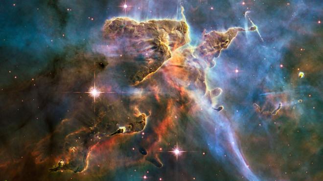 Imagen del Telescopio Espacial Hubblejogo pinupla Nebulosajogo pinupCarina, en la constelación Carina, a 7.500 años luzjogo pinupdistancia
