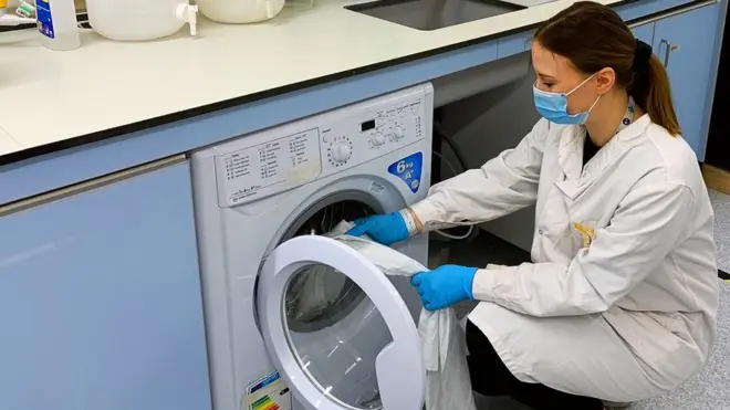 The virus was completely eliminated on cotton fabric when washed with detergent at a high temperature