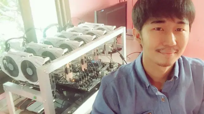 อดิศร พลอยมีรัศมี