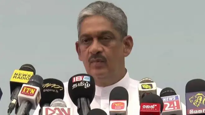 අමාත්‍ය සරත් ෆොන්සේකා