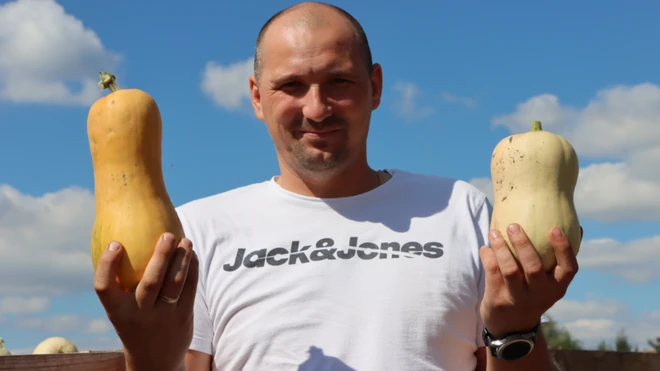 36-річний Вадим Кричковський створив ферму з вирощування гарбузів після 14 років служби в ДПСУ