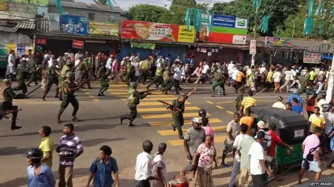 රතුපස්වල උද්ඝෝෂණය