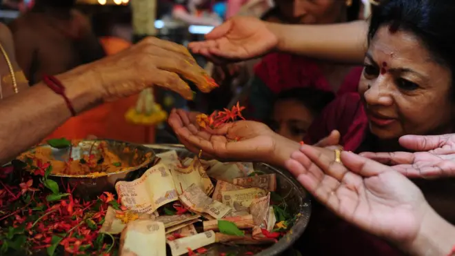 केरल के मंदिरों में दलित पुजारी