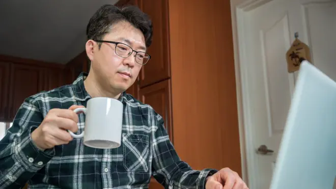 Une employé en China