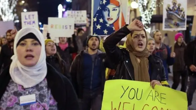 Рішення Дональда Трампа про обмеження в'їзду до США викликало жорстку критику з боку правозахисних організацій і громадськості