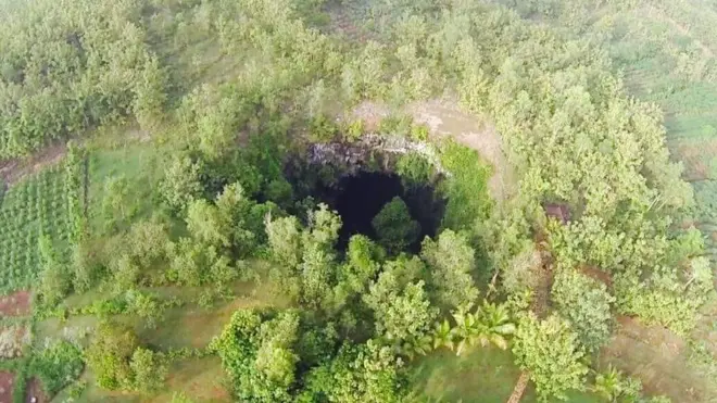 Kondisi gua di Indonesia sama dengan yang di Thailand dengan risiko tergenang air ketika hujan lebat.