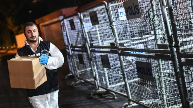 سعودی قونصل خانے اور قونصل جنرل کی رہائش گاہ سے رواں ہفیے نمونے لیے گئے جن کا موازنہ جمال خاشقجی کے ڈی این اے سے کیا جائے گا۔