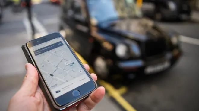 Интересно, что к доставке еды UberEATS у лондонских транспортников вопросов не возникло