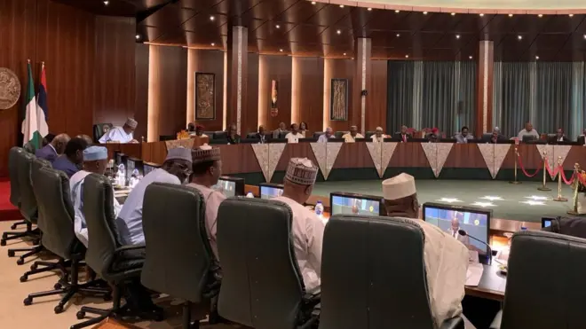 Nigeria president Muhammadu Buhari wen e recieve di state house report on AfCFTA