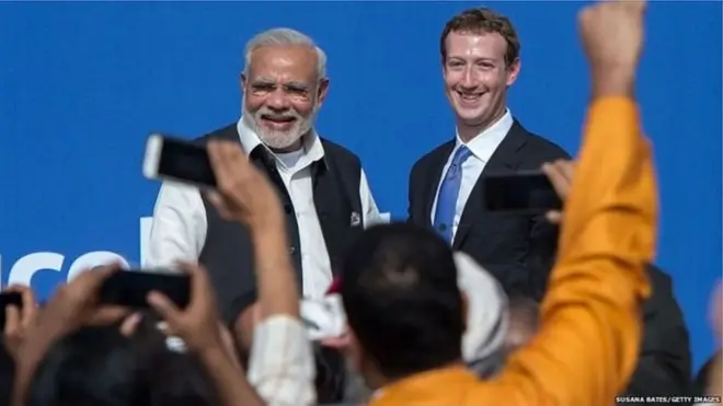 فیس بک کے سربراہ مارک زکربرگ اور انڈیا کے وزیر اعظم نریندر مودی