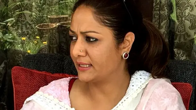 مسلم اکثریتی وادی کشمیر میں حنا بی جے پی کی ایک دبنگ لیڈر ہیں