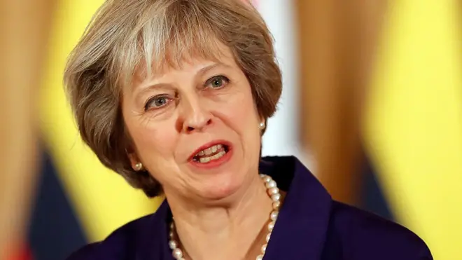 Мэй хочет запустить процесс "брексита" в начале следующего года