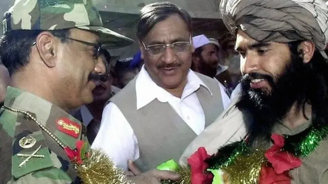 सेना के साथ वार्ता के दौरान नेक मोहम्मद