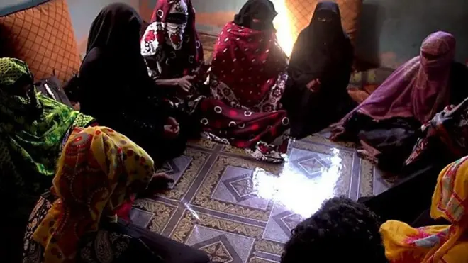 نساء كينيات