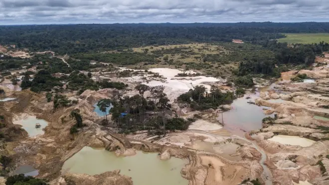 Atividade mineradora no Acre