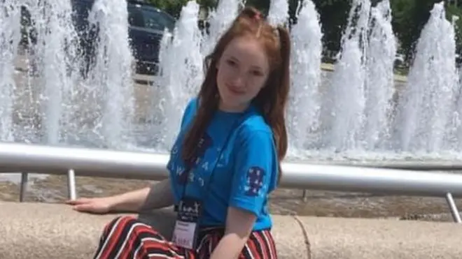 Hannah cree que buena parte del acoso online que sufrió siendo adolescente se debió a su cabello pelirrojo.