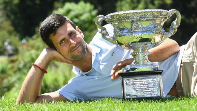 Đoković sada ima 15 Grend slem titula, Nadal 17, a Federer 20