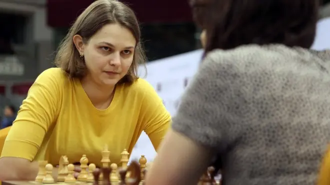 دو بار عالمی چیمپیئن یوکرین کی 27 سالہ انا میزیچک