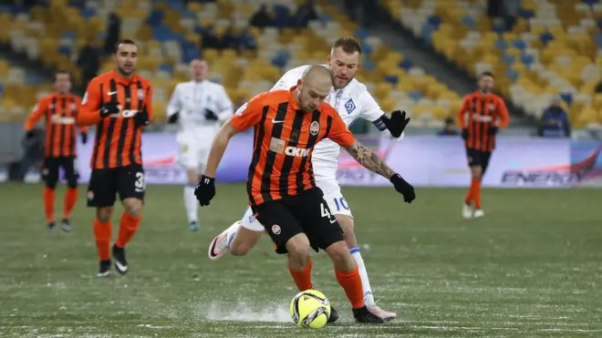 "Шахтареві" вдалося взяти гору над принциповим суперником у внутрішній першості: завоювання киянами третього поспіль "золота" після цього експерти вважають малоймовірним