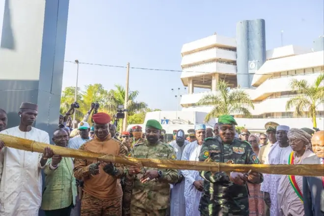 Les trois chefs d'Etats de l'AES lors de l'inauguration de la BCID-AES à Bamako