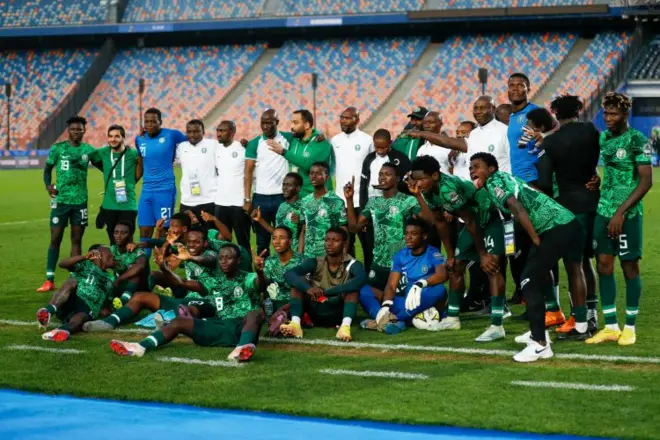 Aworan Flying Eagles