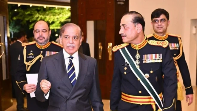 عاصم منیر، شہباز شریف