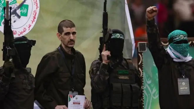 ఇజ్రాయెల్ బందీలను విడుదల వాయిదా