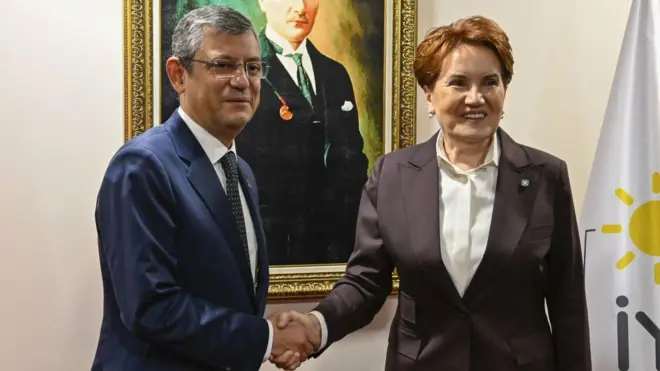 özel akşener