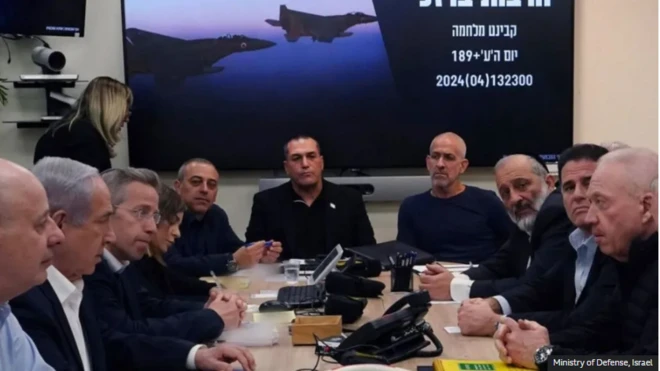 Àwọn òṣìṣẹ́ ológun Israel lásìk]o tí wọ́n ń ṣe ìpàdé