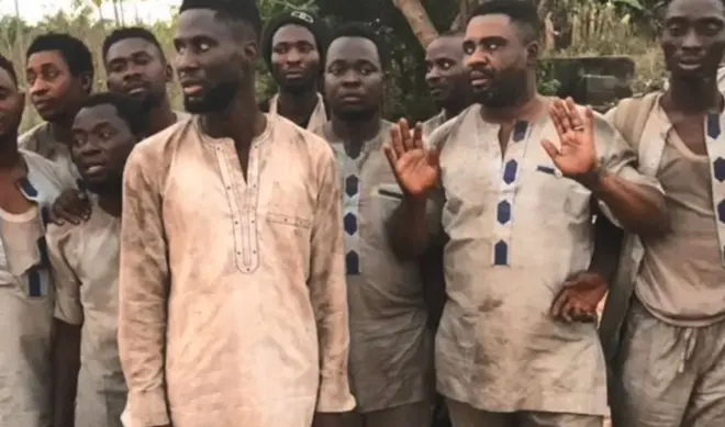 Awọn ọmọ ẹgbẹ akọrin De Jombo Beats lẹyin ti wọn bọ lọwọ ajinigbe