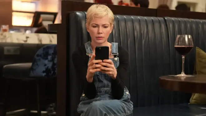 Кадр із серіалу "Померти заради сексу"