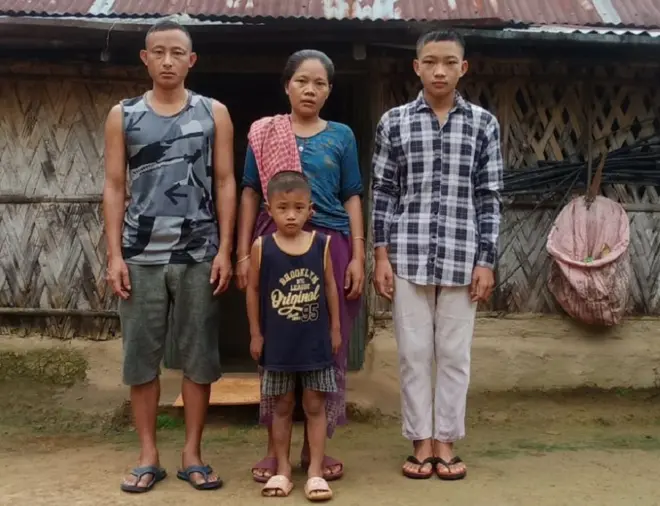 तरुण चकमा का परिवार