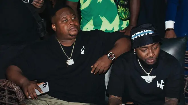 Paschal Okechukwu na David Adeleke