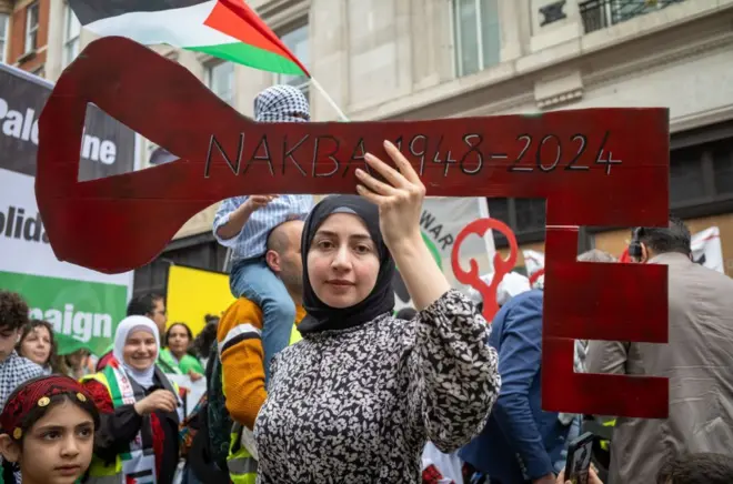 फ़लस्तीनी दशकों से अपने लिए स्वतंत्र देश की मांग कर रहे हैं 