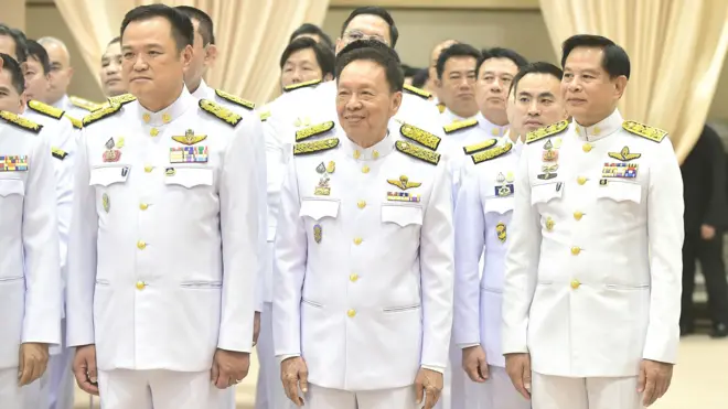 พัชรวาท