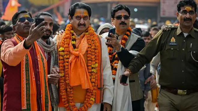 అయోధ్యలో యాక్టర్ సుమన్