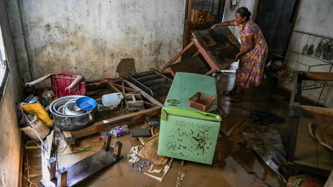 හානි වූ නිවාසයක්