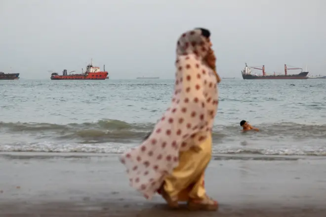 تنگه هرمز - نفتکش